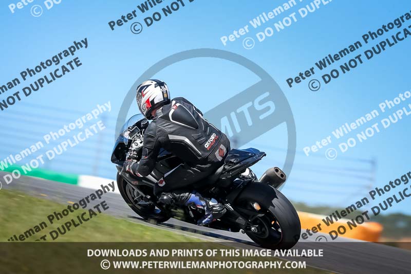 may 2019;motorbikes;no limits;peter wileman photography;portimao;portugal;trackday digital images